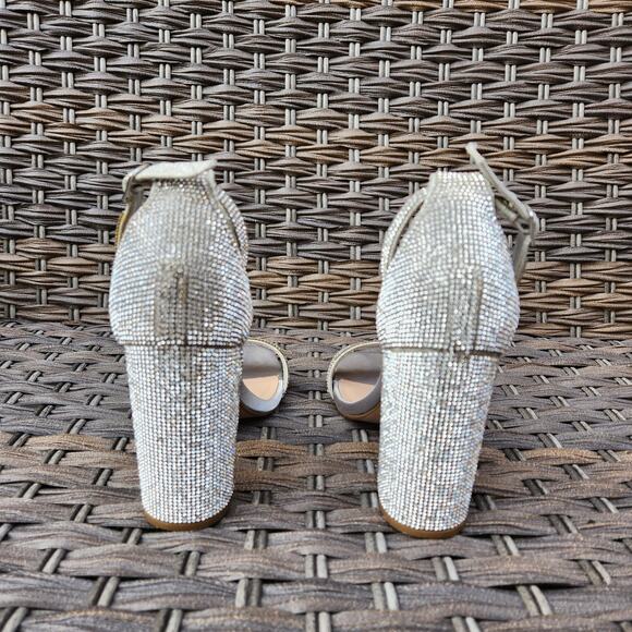 Steve Madden Silver Carrson Rhinestone Heels Sandal Size 8 Prom Wedding - Picture 4 of 10